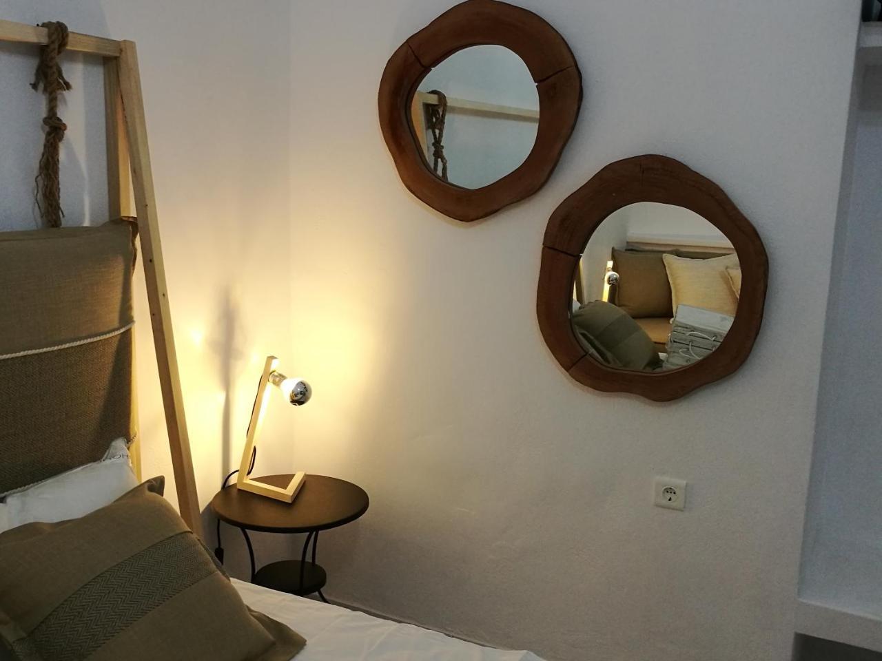 Gerania Milos Apartment Adamantas  ภายนอก รูปภาพ