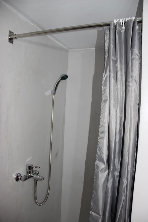 Gerania Milos Apartment Adamantas  ภายนอก รูปภาพ