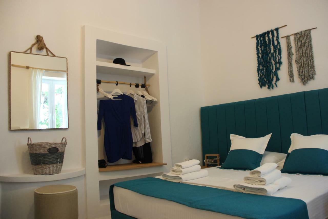 Gerania Milos Apartment Adamantas  ภายนอก รูปภาพ